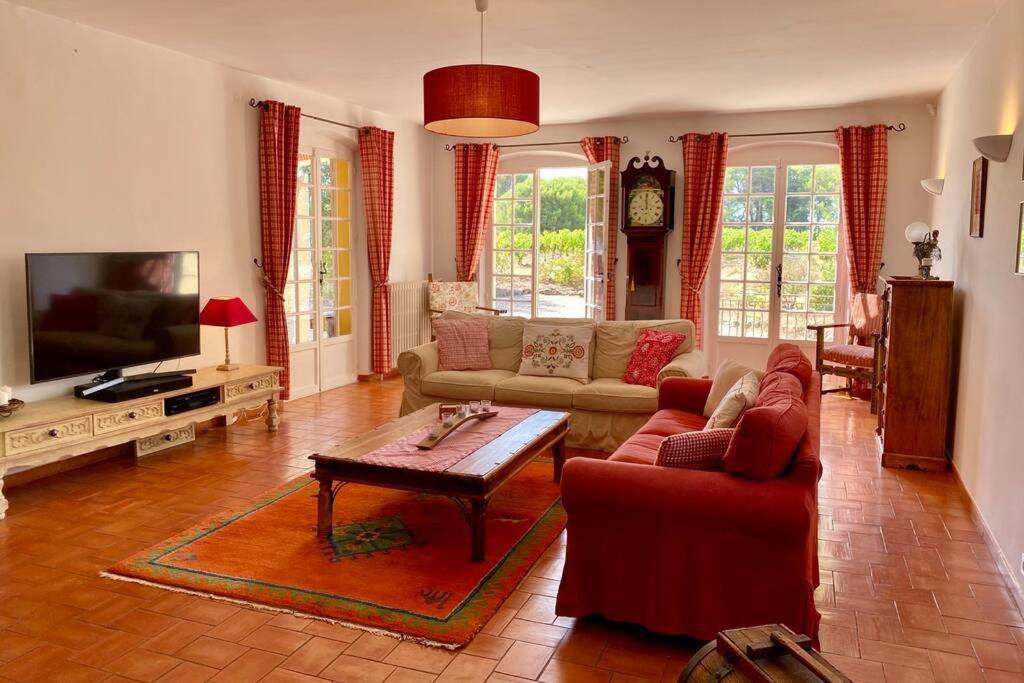 Le clos des pins, vue mont Ventoux Roaix Extérieur photo